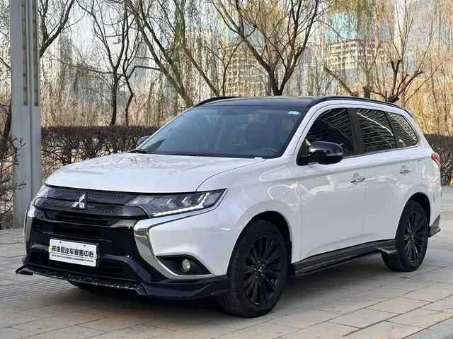 Mitsubishi Outlander 2021 2.4L 4WD Yaodong Edition 5-seater