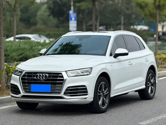 Audi Q5L 2020 Facelift 40 TFSI Honor Fashion