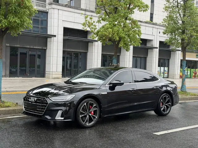 Audi A7L 2024 45TFSI S-line Dream Edition Crystal Package