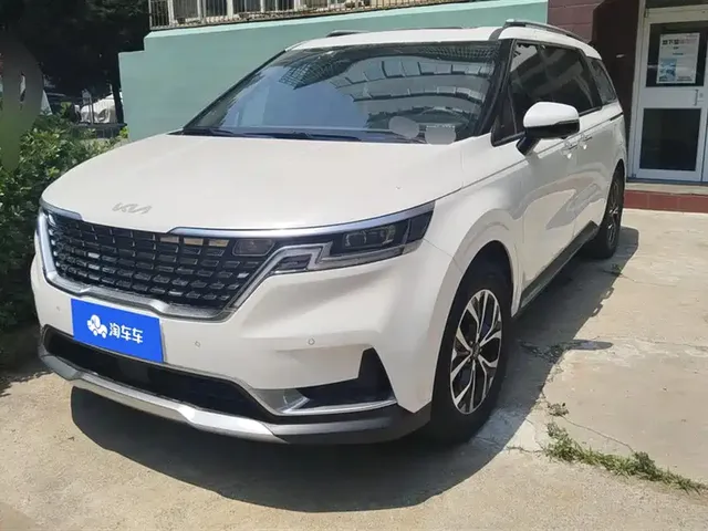 Kia Carnival 2021 2.0T Luxury Tech Edition