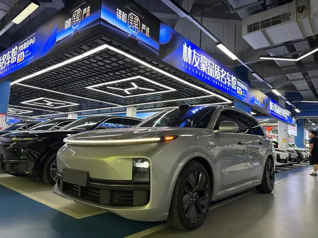 Li Auto Li Xiang L9 2022 Max