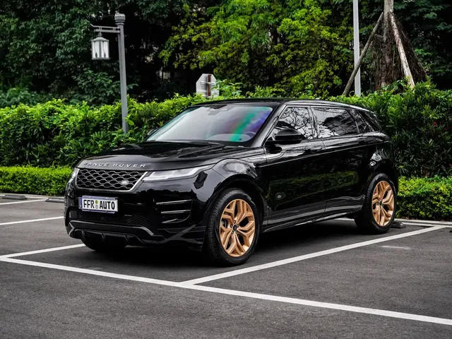 Land Rover Range Rover Evoque 2023 Range Rover Evoque L 249PS Luxury Edition