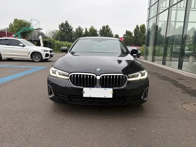 BMW 5 Series 2022 Facelift 530Li Leading Luxury Package