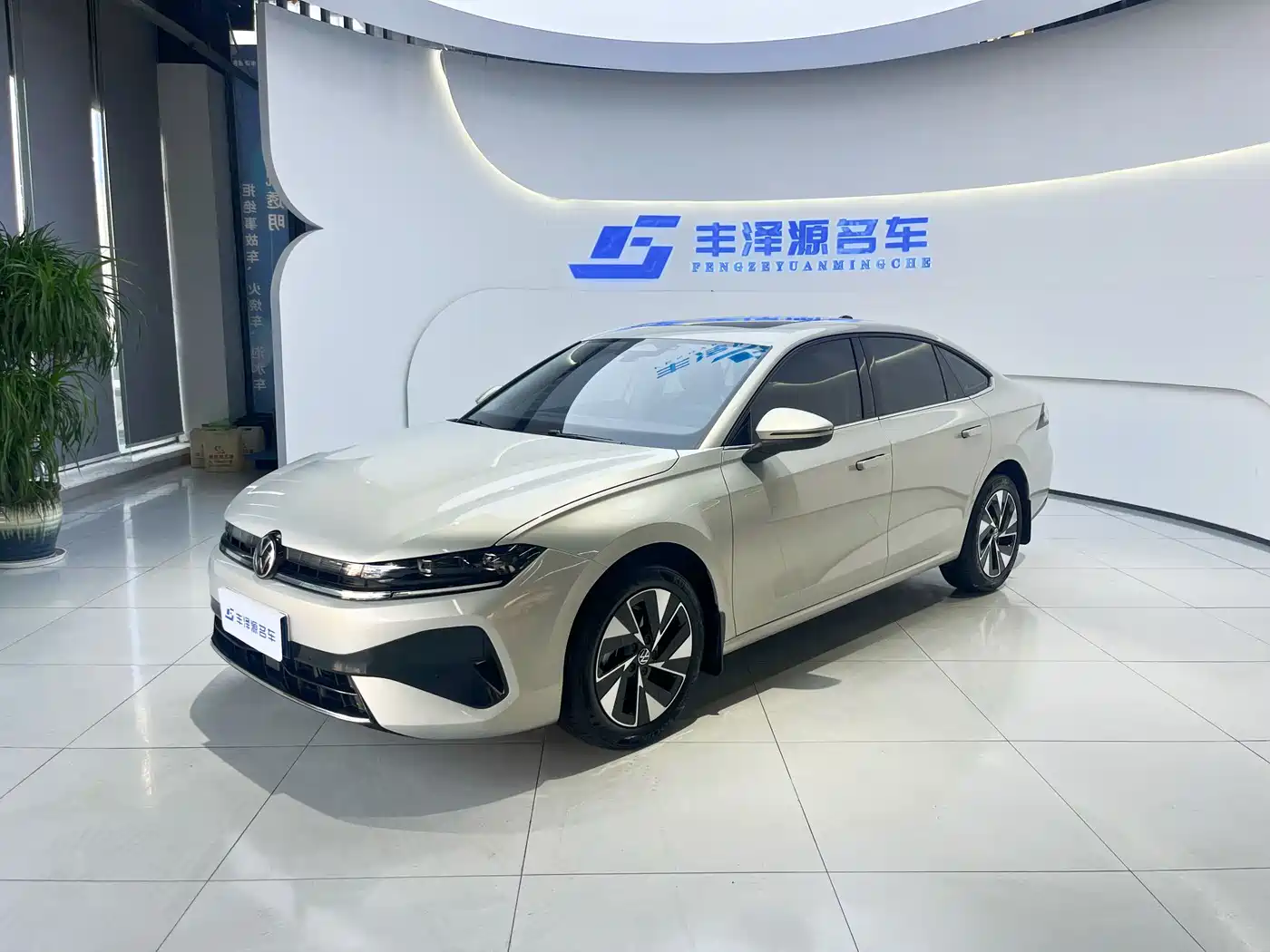 Volkswagen Sagitar 2025 300TSI DSG Mid-range Edition