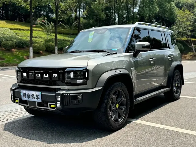 Jetour Traveler 2023 2.0T 4WD Cross PRO+