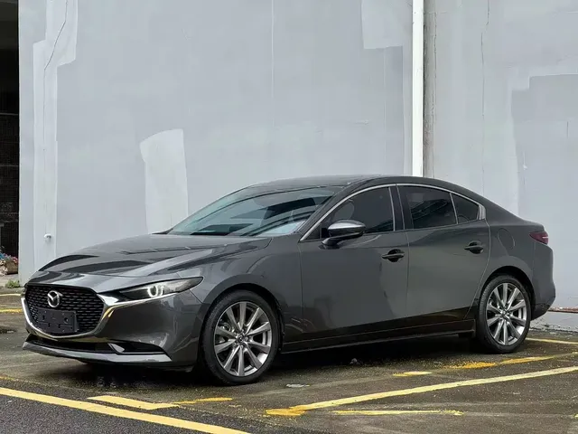 Mazda 3 Axela 2022 2.0L Automatic Premium Edition