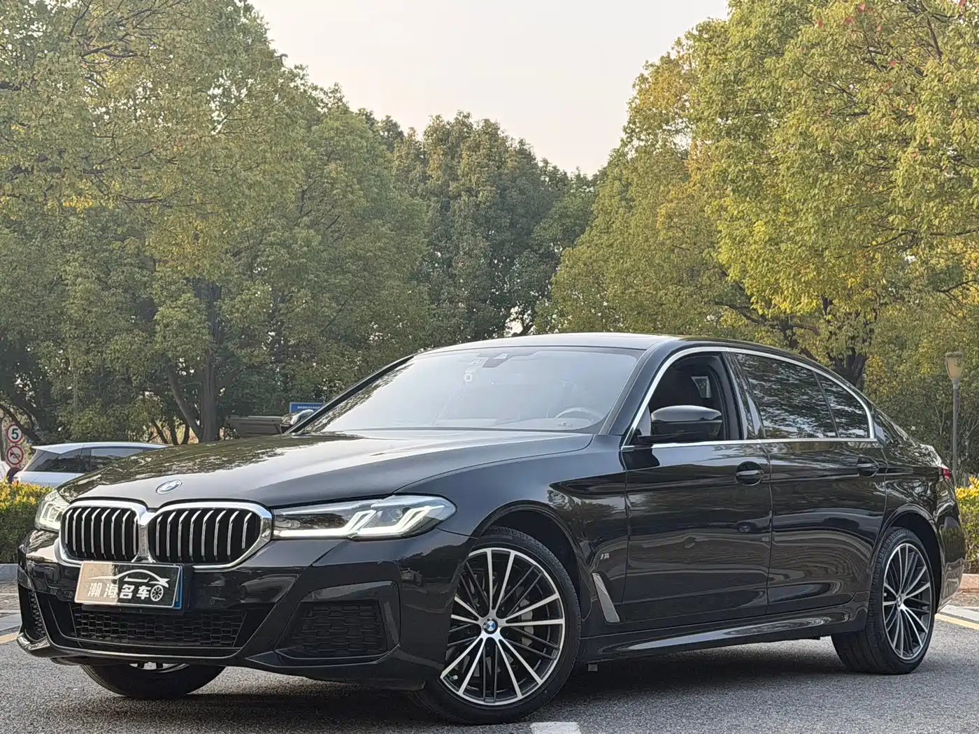 BMW 5 Series 2022 Facelift 530Li Leading M Sport Package