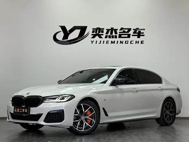 BMW 5 Series 2022 525Li M Sport Package