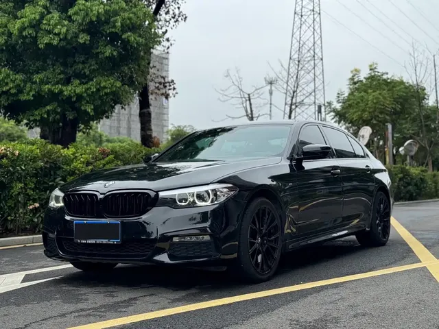 BMW 5 Series 2018 Facelift 530Li Leading M Sport Package