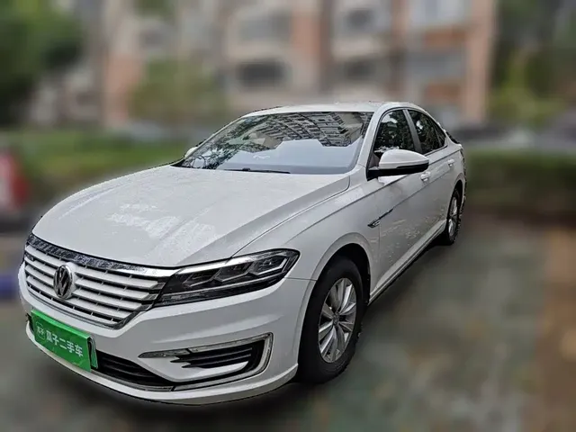 Volkswagen VW Lavida EV 2019 Premium Edition