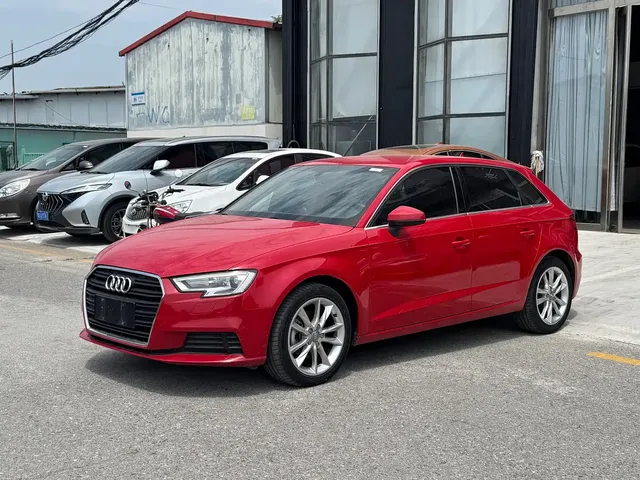 Audi A3 2018 30th Anniversary Sportback 35 TFSI Progressive