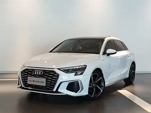 Audi A3 2024 Model Sportback 35 TFSI Fashion Sport