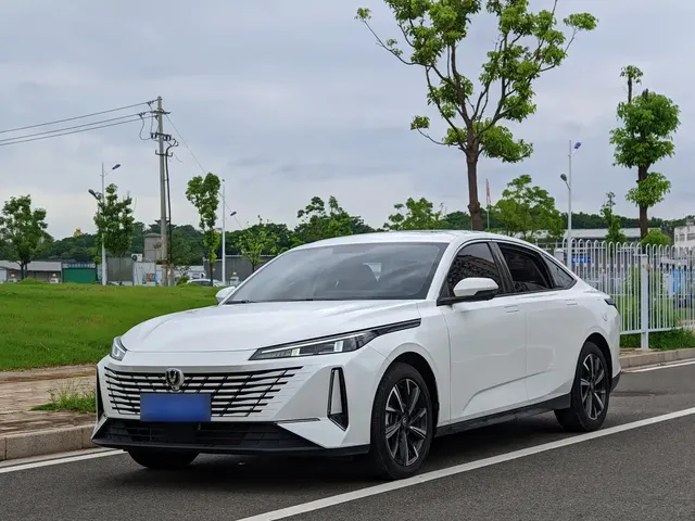 Changan Eado 2025 Blue Whale 1.5T 500Bar Premium