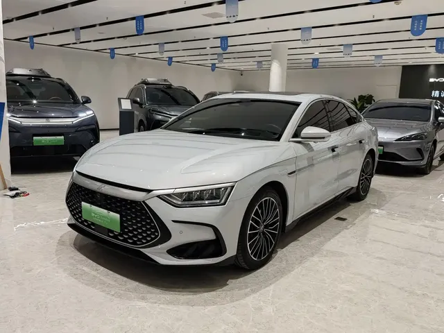 BYD Han 2024 Model DM-i Glory Edition 121KM Premium Type