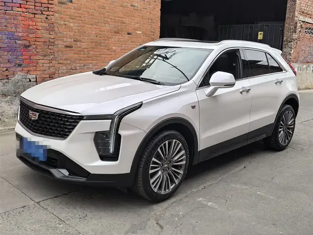 Cadillac XT4 2024 Facelift 28T 2WD Premium