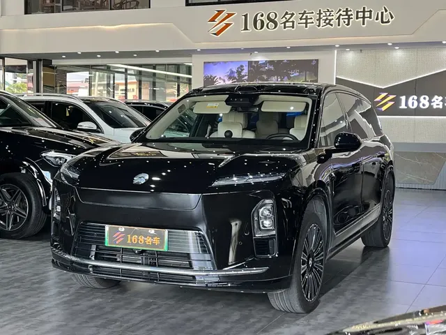 NIO ES8 2025 Model 6-Seat Executive Luxury Edition