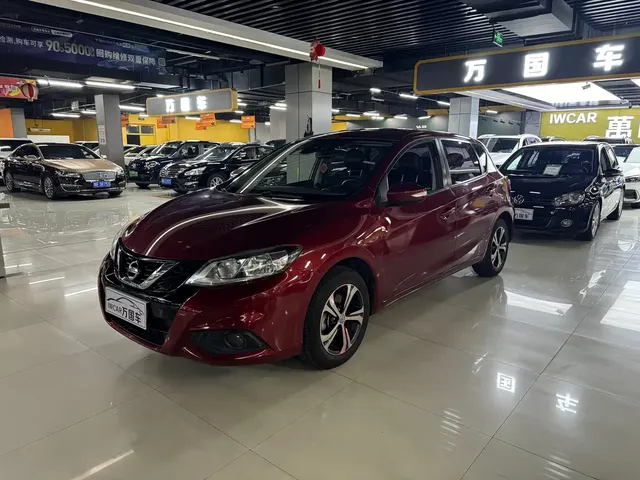 Nissan Tiida 2016 1.6L CVT Smart Edition
