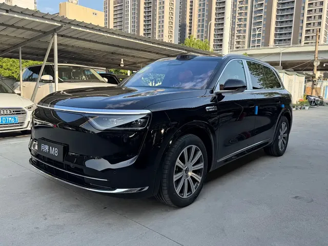 AITO Wenjie AITO M8, 2026