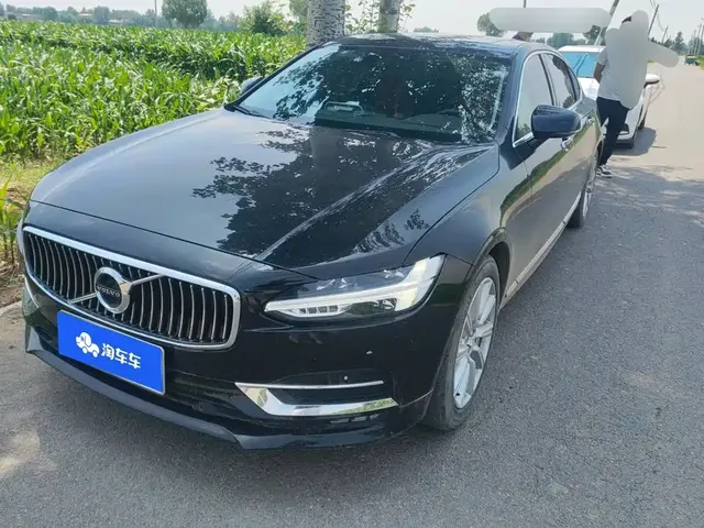 Volvo S90 2020 T5 Momentum Luxury Edition