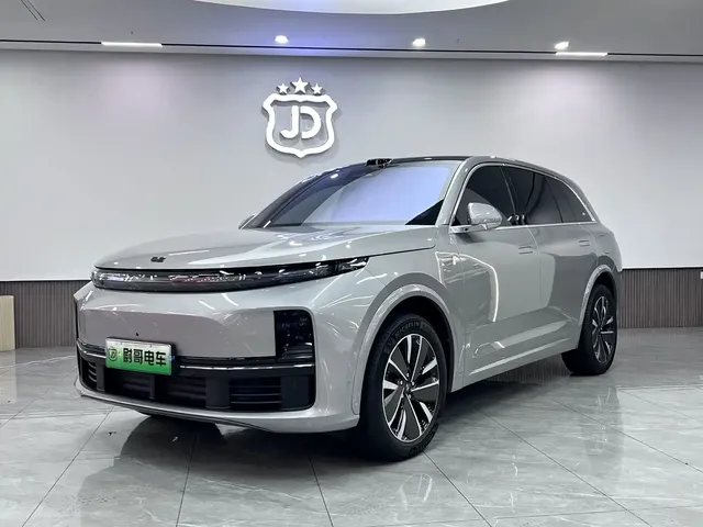 Li Auto L7 2025 Max Smart Renewal Edition
