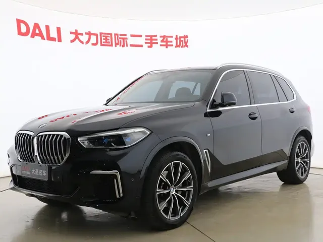 BMW X5 2022 xDrive 30Li Premium M Sport Package