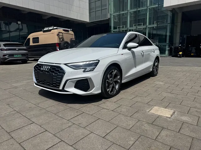 Audi A3 2024 Model A3L Limousine 35 TFSI Luxury Sport