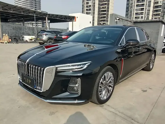 Hongqi H5 2023 2.0T Auto Smart Connect Flag Comfort