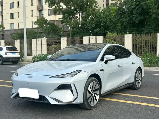 Geely Galaxy E8 2024 665km RWD Starship Voyager Edition