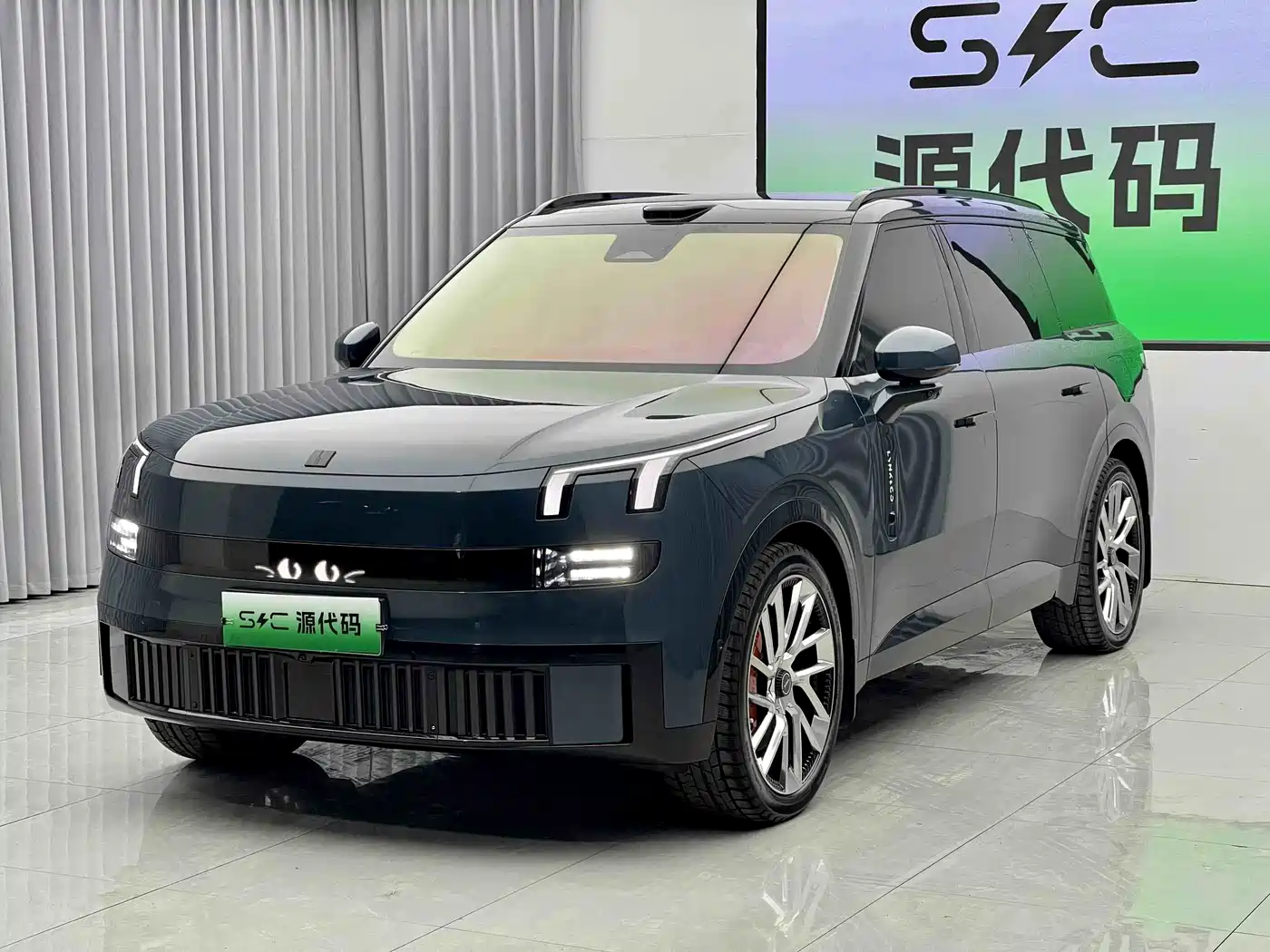 Lynk & Co 900 2025 2.0T Ultra