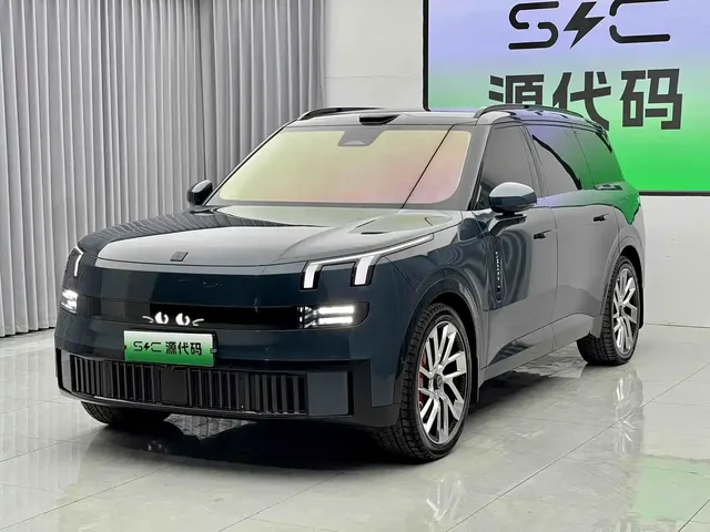 Lynk & Co 900 2025 2.0T Ultra