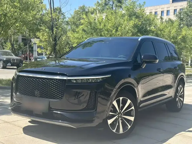Li Auto Li ONE 2020 Extended Range 6-seater