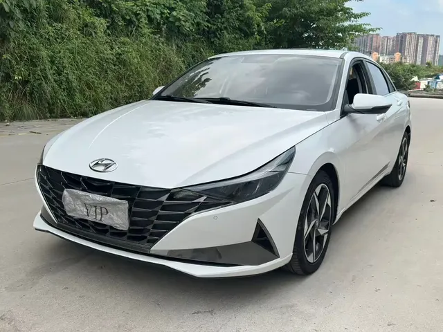 Hyundai Elantra 2022 1.5L CVT GLX Elite Edition