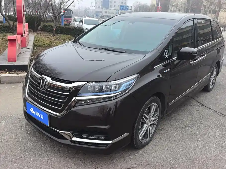 Honda Elysion 2019 2.0L Hybrid Supreme Edition