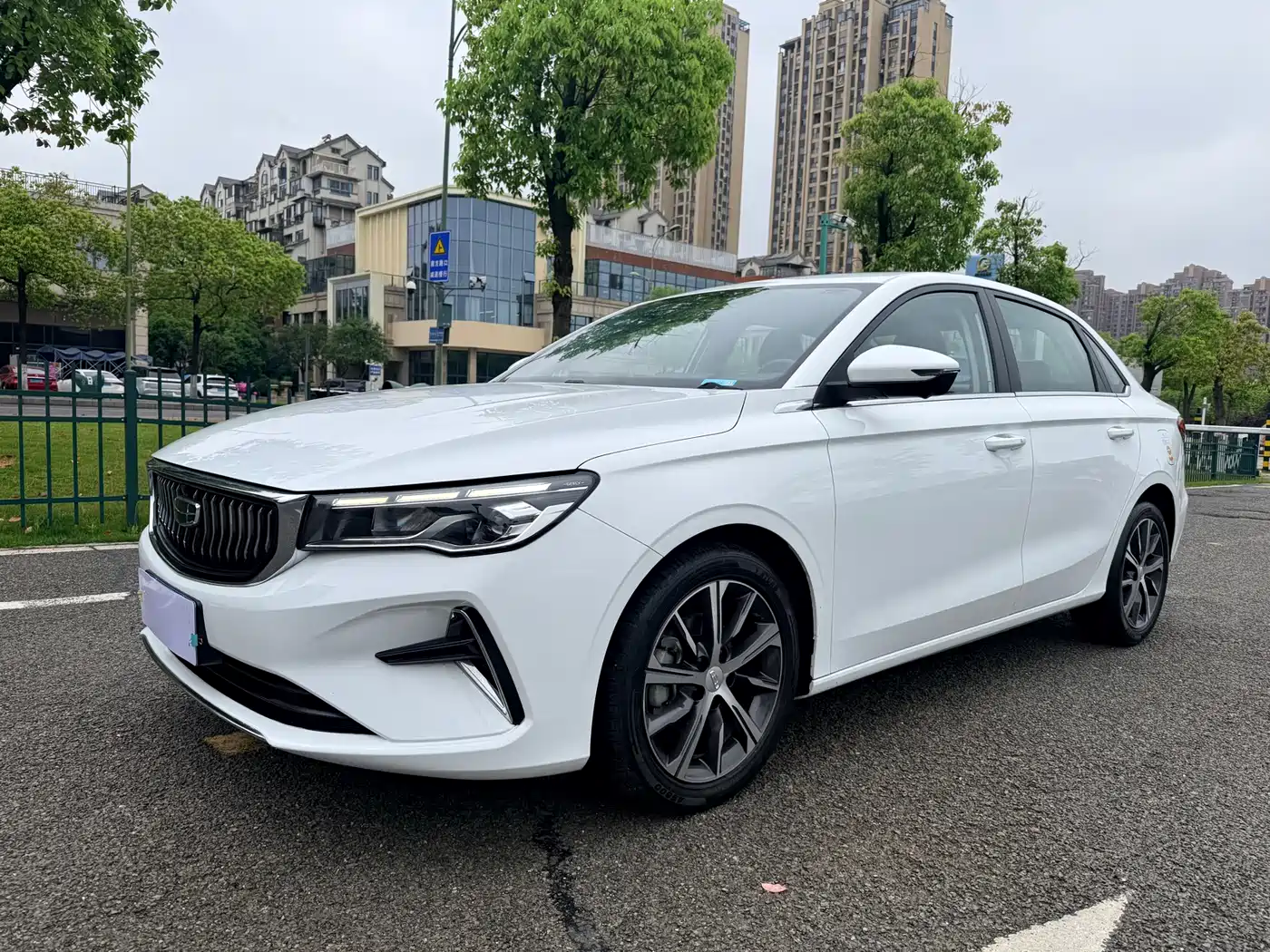Geely Emgrand 2023 4th Gen Champion Edition 1.5L CVT Flagship