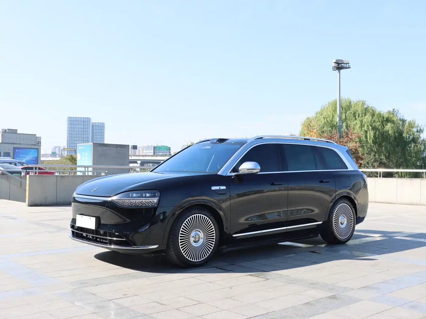 AITO Wenjie AITO M9 2025 Extended Range Ultra 52kWh 5-Seater