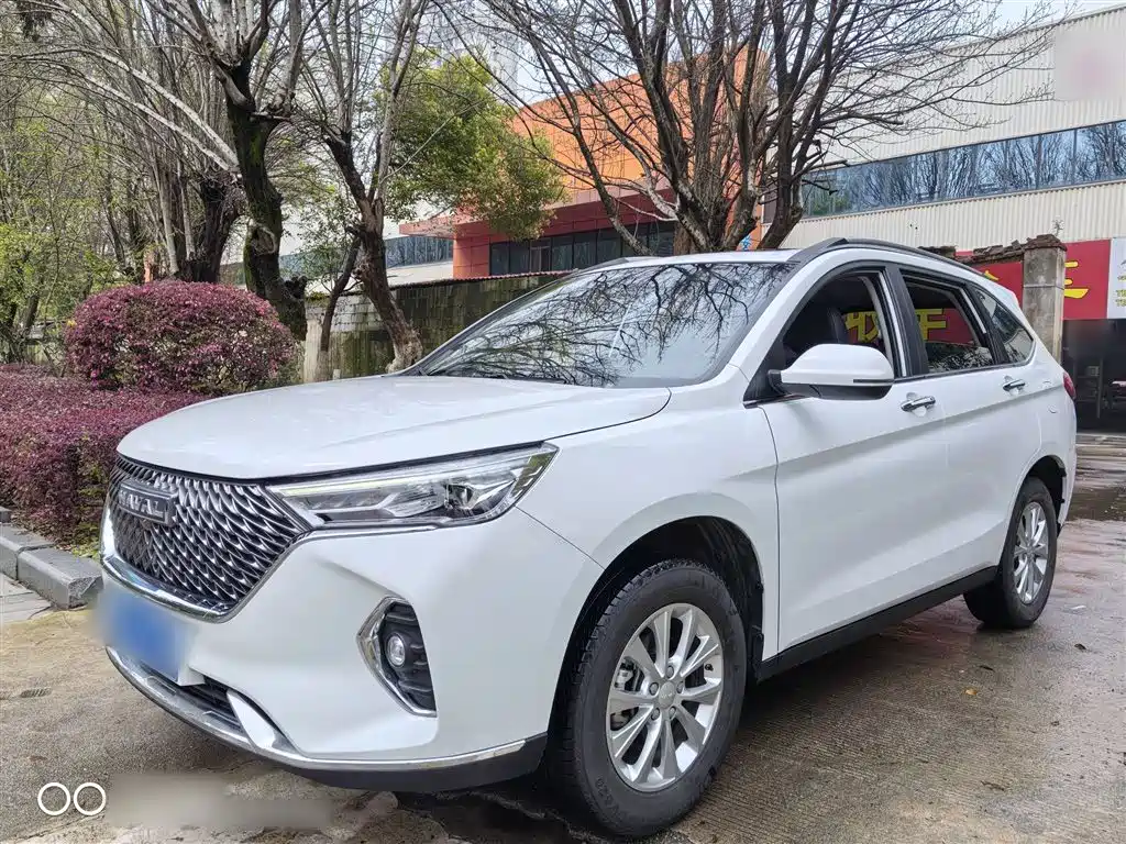 Haval M6 2023 PLUS 1.5T DCT Luxury Smart Connect