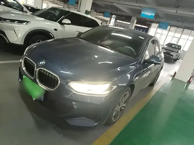 BMW 1 Series 2022 120i M Sport