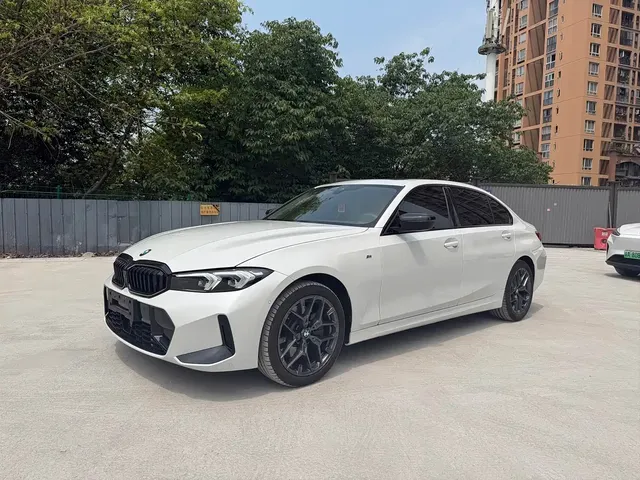 BMW 3 Series 2025 330Li M Sport Night Edition