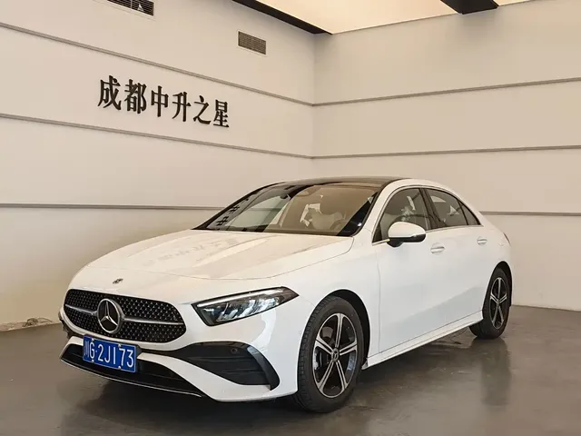 Mercedes-Benz A-Class 2023 A 200 L Fashion