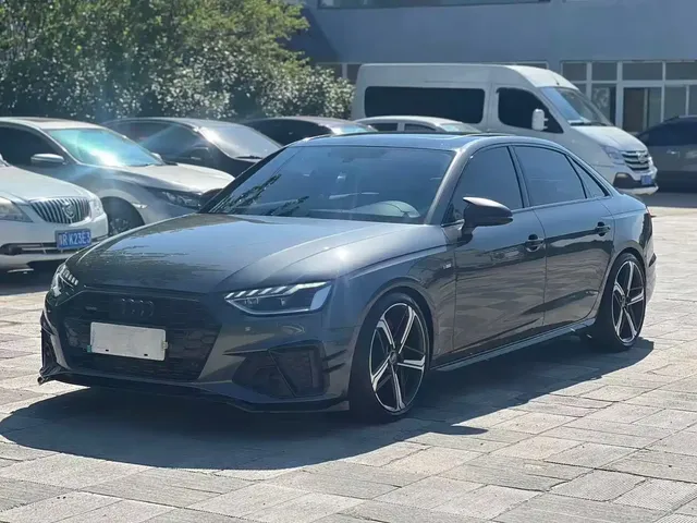 Audi A4L 2024 40 TFSI Luxury Dynamic