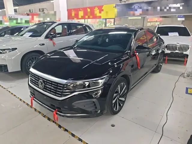 Volkswagen Passat 2025 Outstanding 380TSI Dragon Soaring Edition