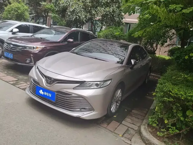 Toyota Camry 2019 2.5G Luxury Edition China VI