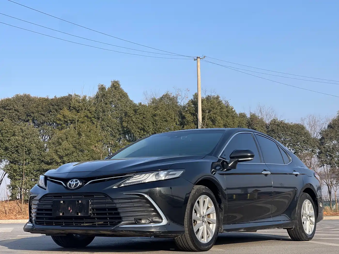 Toyota Camry 2023 2.0G Luxury Edition