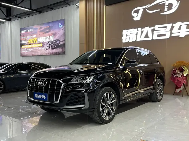 Audi Q7 2023 55 TFSI quattro S line Sport