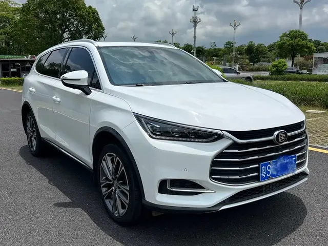 BYD Tang 2018 2.0T Automatic Smart Connection Noble Edition 7-Seater China V