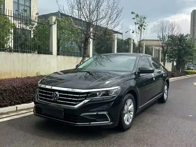 Volkswagen Magotan 2023 2 Million Units Commemorative Edition 280TSI DSG Comfort