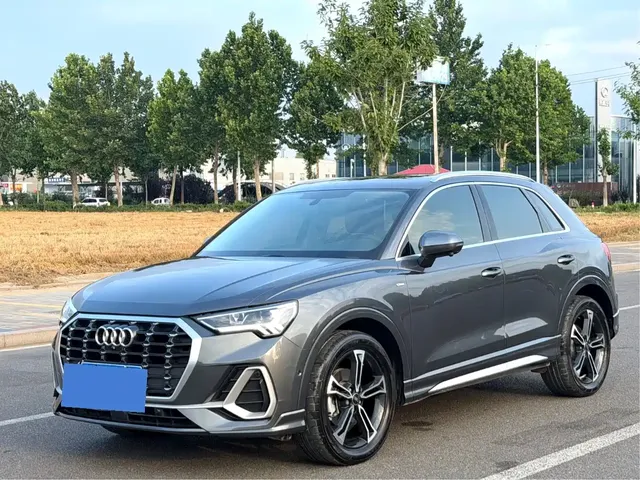Audi Q3 2023 35 TFSI Fashion Dynamic (1.4T)