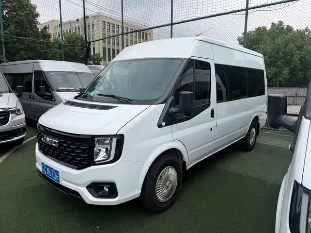Jiangling JMC Fushun 2025 Model 2.0T 8AT Diesel Medium Wheelbase High Roof Commercial Multi-purpose Vehicle 5/6 Seater