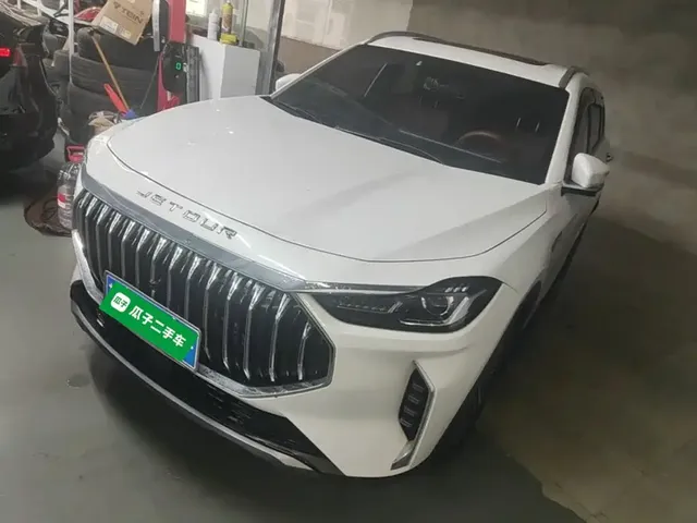 Jetour X70 PLUS 2021 1.6T DCT Star 5-Seater