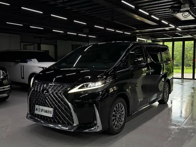 Lexus LM 2020 300h 4-Seat Imperial Edition